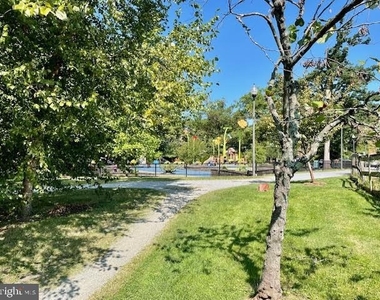 3824 Porter Street Nw - Photo Thumbnail 42