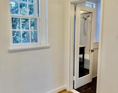 3824 Porter Street Nw - Photo Thumbnail 18