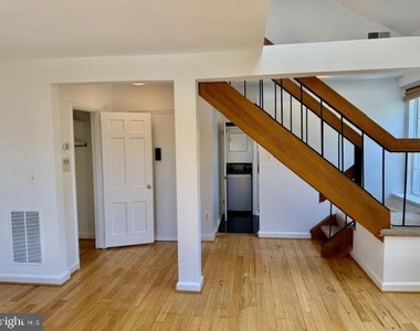 3824 Porter Street Nw - Photo Thumbnail 13