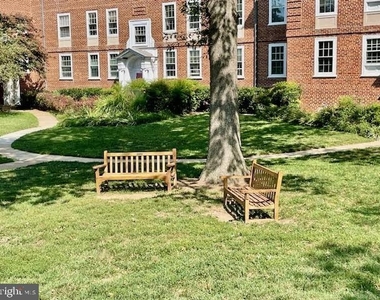 3824 Porter Street Nw - Photo Thumbnail 32