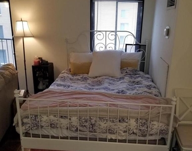 1718 P Street Nw - Photo Thumbnail 4