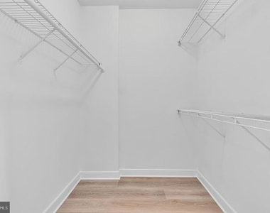 631 D Street Nw - Photo Thumbnail 10