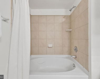 631 D Street Nw - Photo Thumbnail 13
