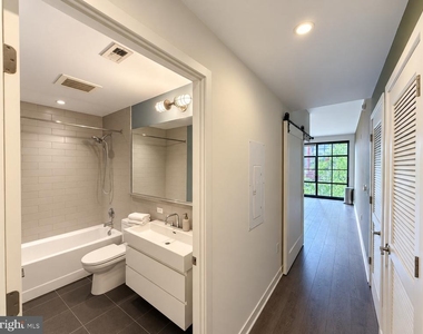2030 Nw 8th Street Nw - Photo Thumbnail 8