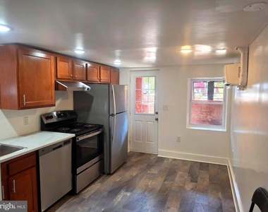 1204 Monroe Street Nw - Photo Thumbnail 9