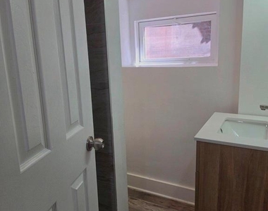 1204 Monroe Street Nw - Photo Thumbnail 8