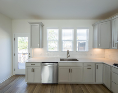 25552 Tolstoy Trail - Photo Thumbnail 7