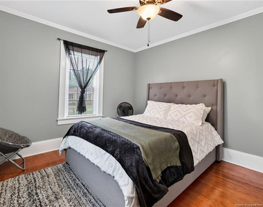 423 E Edinborough Avenue - Photo Thumbnail 20