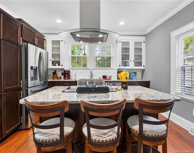 423 E Edinborough Avenue - Photo Thumbnail 27