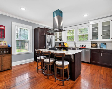 423 E Edinborough Avenue - Photo Thumbnail 26