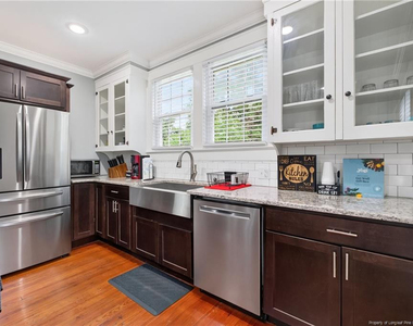 423 E Edinborough Avenue - Photo Thumbnail 31