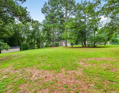 423 E Edinborough Avenue - Photo Thumbnail 46