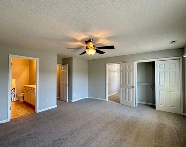816 Vonkramer Court - Photo Thumbnail 21