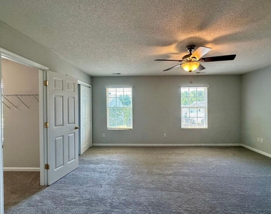 816 Vonkramer Court - Photo Thumbnail 20