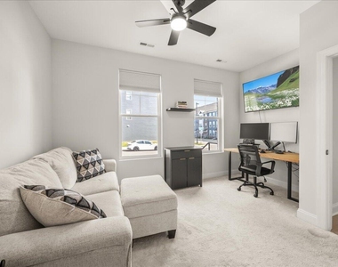 1418 Grove Village Road - Photo Thumbnail 4