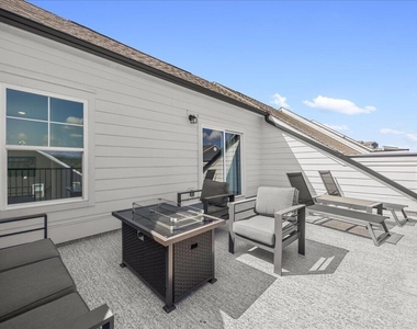 1418 Grove Village Road - Photo Thumbnail 26