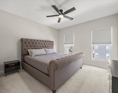 1418 Grove Village Road - Photo Thumbnail 16