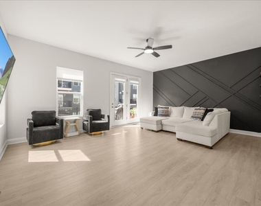 1418 Grove Village Road - Photo Thumbnail 6