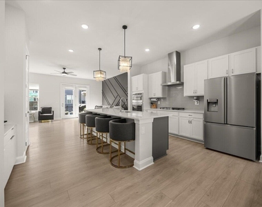 1418 Grove Village Road - Photo Thumbnail 11