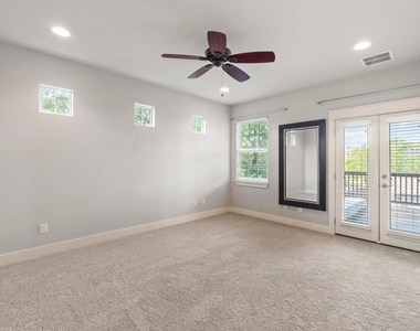 1810 Harvey St - Photo Thumbnail 23