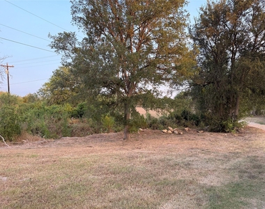 206 Shiloh Rd - Photo Thumbnail 8