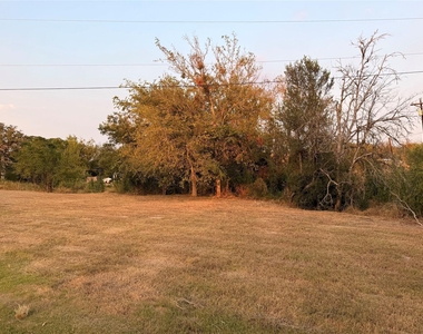 206 Shiloh Rd - Photo Thumbnail 7