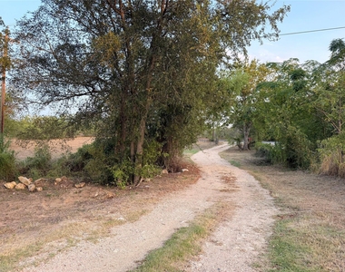 206 Shiloh Rd - Photo Thumbnail 9