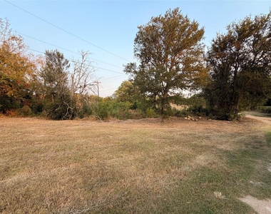206 Shiloh Rd - Photo Thumbnail 1
