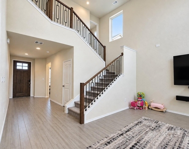 4015 Wild Bloom Rd - Photo Thumbnail 10