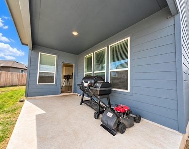 4015 Wild Bloom Rd - Photo Thumbnail 31