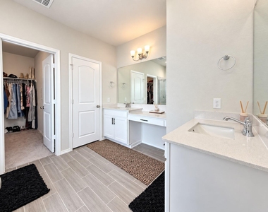 4015 Wild Bloom Rd - Photo Thumbnail 19