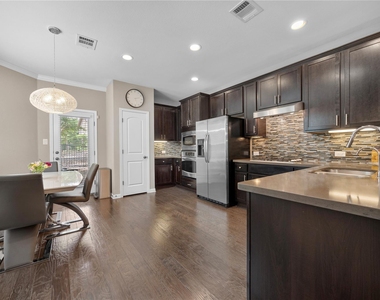 7308 Bandera Ranch Trl - Photo Thumbnail 4