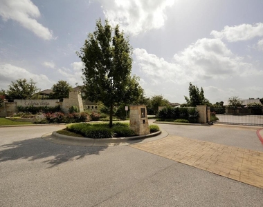 7308 Bandera Ranch Trl - Photo Thumbnail 24