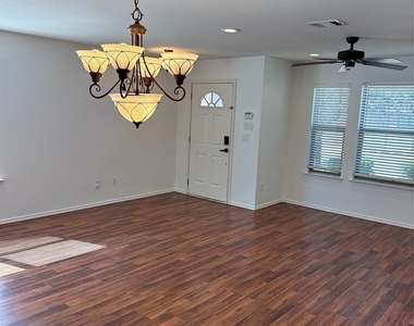 2114 Cottontail Dr - Photo Thumbnail 1