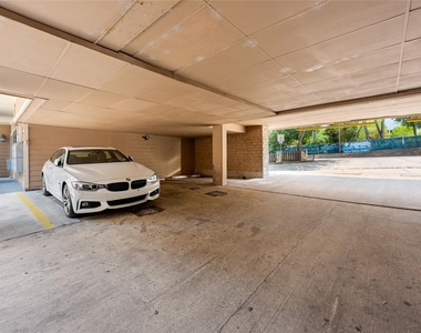 2414 Longview St - Photo Thumbnail 2