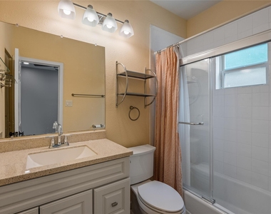 2414 Longview St - Photo Thumbnail 19
