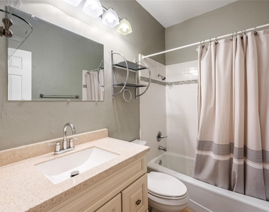 2414 Longview St - Photo Thumbnail 16