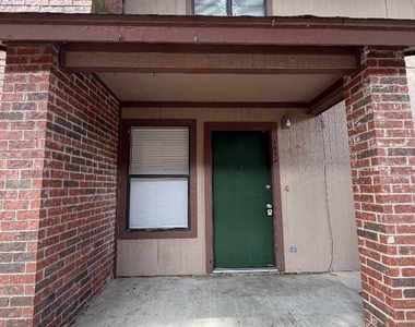 139 Elm Dr - Photo Thumbnail 7