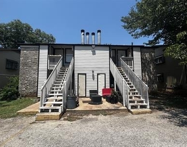 9806 Roxanna Dr - Photo Thumbnail 9