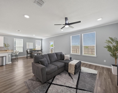 4133 Harper Lee Ln - Photo Thumbnail 11