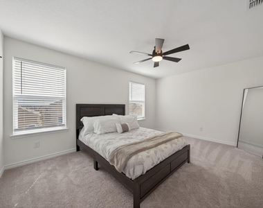 4133 Harper Lee Ln - Photo Thumbnail 25
