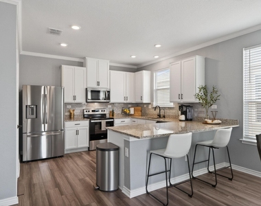 4133 Harper Lee Ln - Photo Thumbnail 12