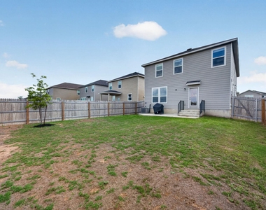 4133 Harper Lee Ln - Photo Thumbnail 32
