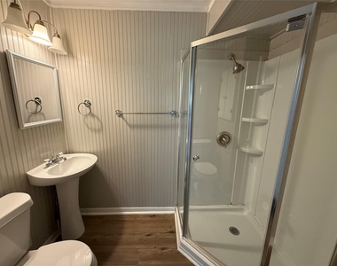 607 N Main St - Photo Thumbnail 3