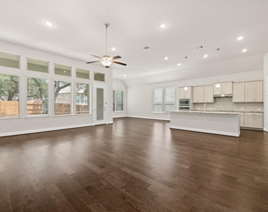 117 Barton Run Dr - Photo Thumbnail 3