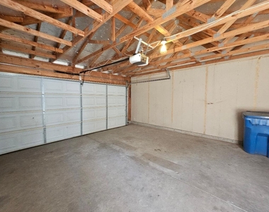 18732 Imperial Eagle Ln - Photo Thumbnail 14