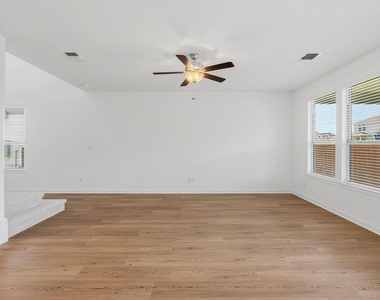 124 Singing Dove Way - Photo Thumbnail 21