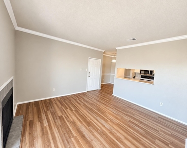 12166 Metric Blvd - Photo Thumbnail 1