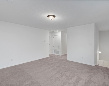112 Pronghorn St - Photo Thumbnail 10