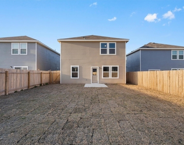 112 Pronghorn St - Photo Thumbnail 18